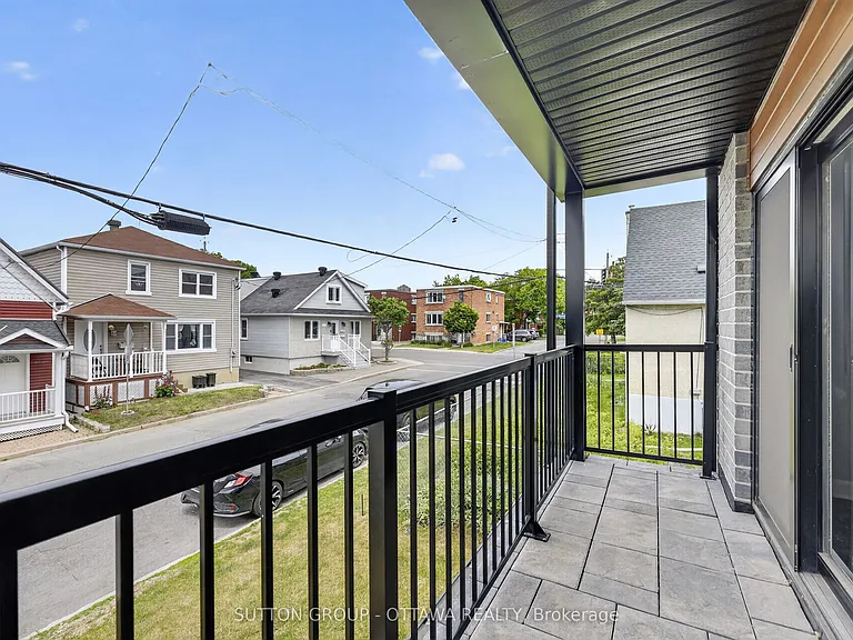 340 Shakespeare St — Photo 37