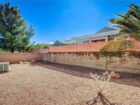 3rd image of 2165 Chapman Ranch Dr