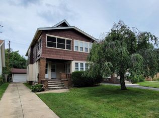 2185 Glenbury Ave, Lakewood, OH