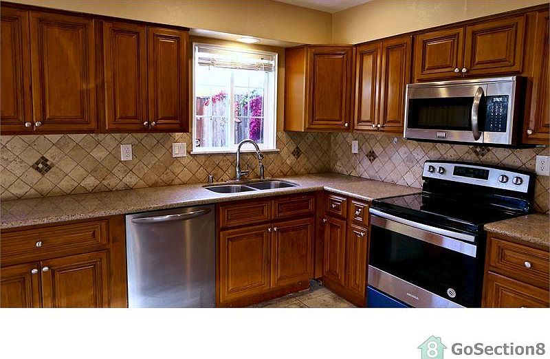 1st image of 3492 Sugarcreek Dr