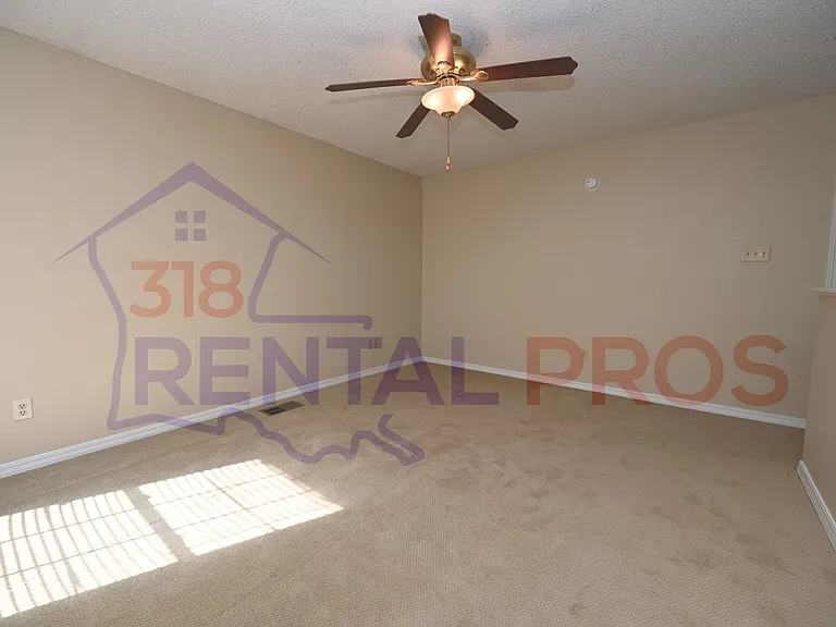 2414 Misty Ln — Photo 22