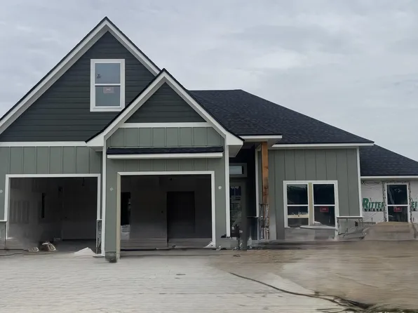 5000 Augusta, Groves, TX 77619