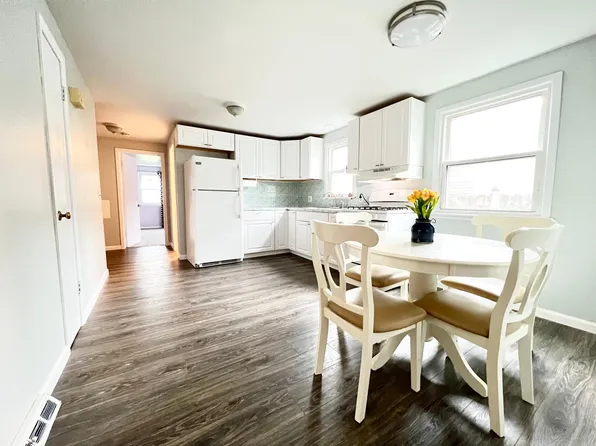 133 Sunshine Dr, Amherst, NY 14228