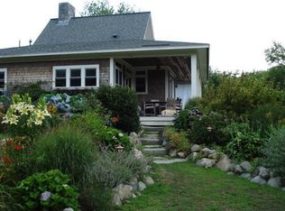 28 Pond View Dr, Little Compton, RI 02837