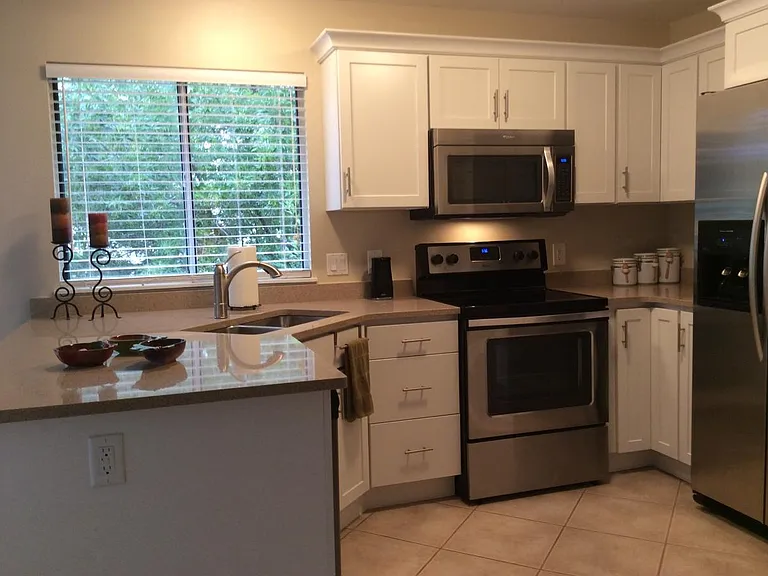 Updated Kitchen with Stainless Appliances and quartz counter