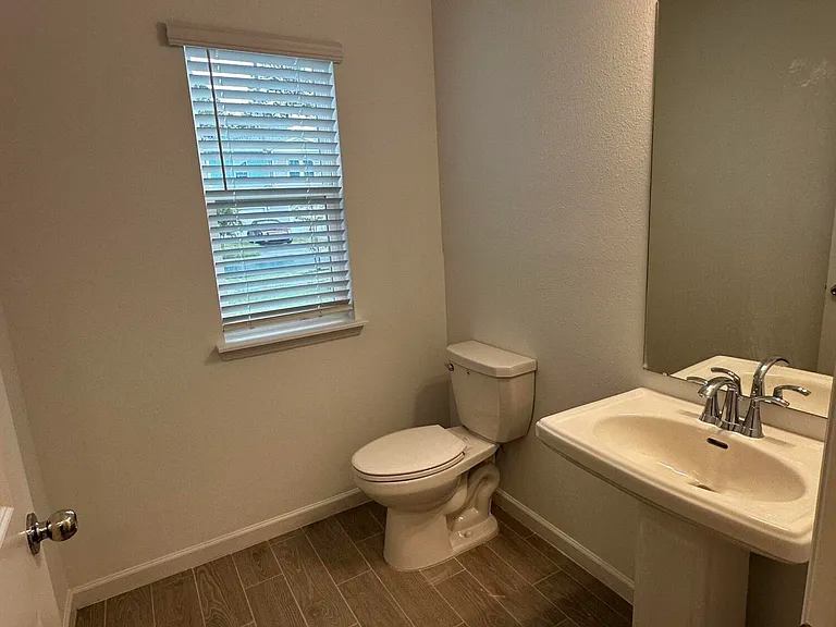 4387 Leeward Breeze Loop — Photo 19