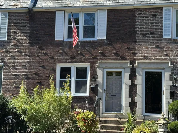 2541 Irvington Rd, Drexel Hill, PA 19026