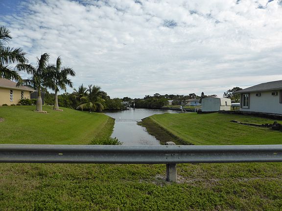 start of canal on Gilot