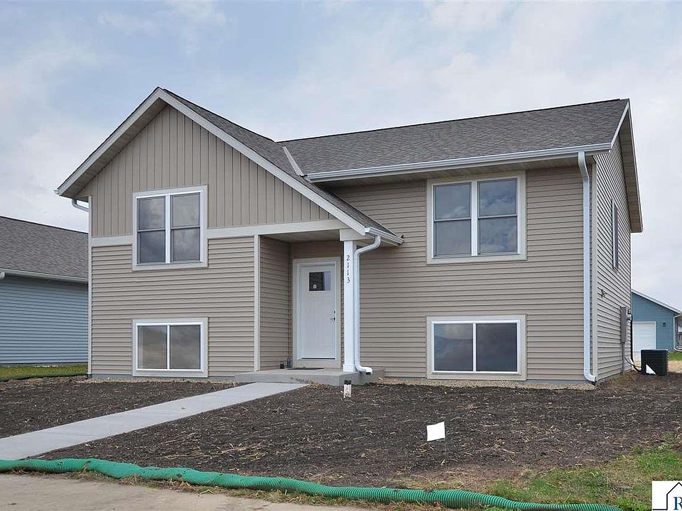 1st image of 2113 Lunden St