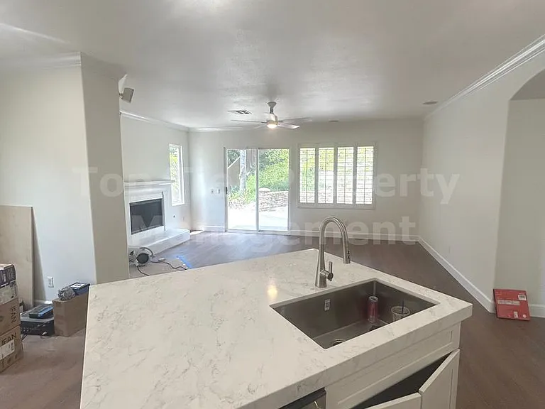 3892 Stoneridge Rd — Photo 12