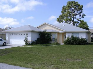 4046 Ponea Dr, Sarasota, FL 34241