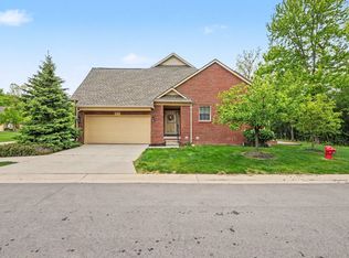 4173 Lonebridge Cir, Canton, MI 48188