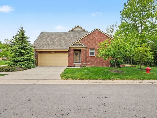 4173 Lonebridge Cir, Canton, MI 48188