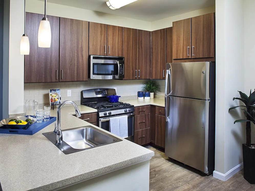 Avalon Framingham — Photo 1