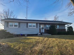 S2615 Simpson Rd, Reedsburg, WI 53959
