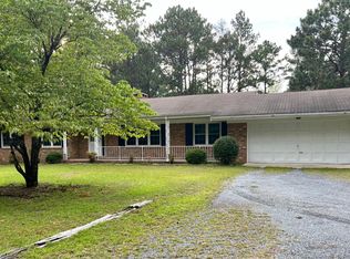 132 Juniper Lake Rd, West End, NC 27376