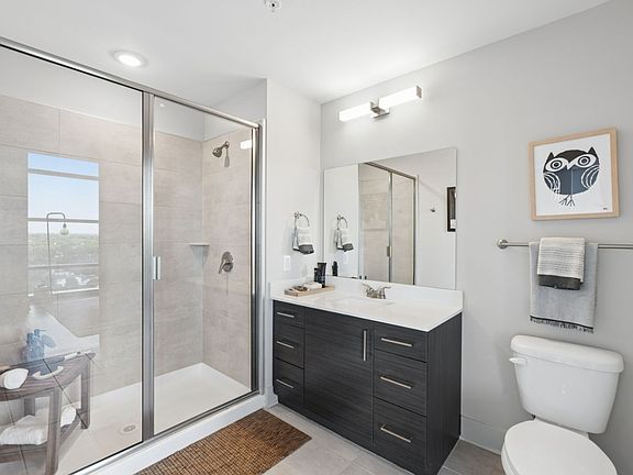 5th image of 511 Fayetteville St #2210