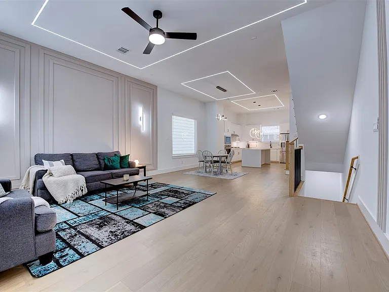 861 Fisher St #G — Photo 9