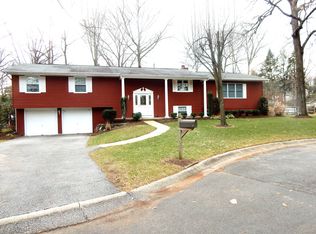 293 Stowaway Ln, Severna Park, MD 21146