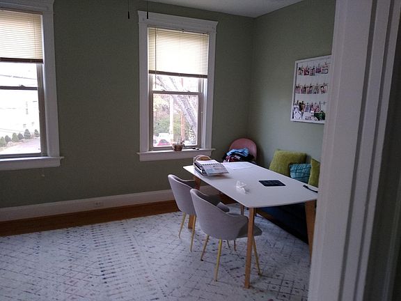 3rd image of 3253 Berwyn Pl #2