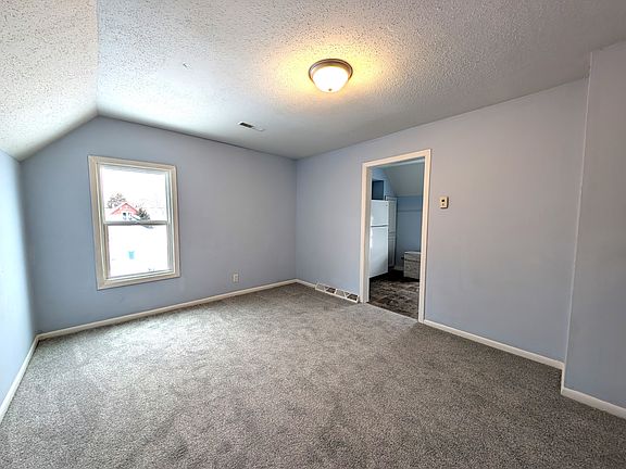 2nd image of 538 Charles Ave #2