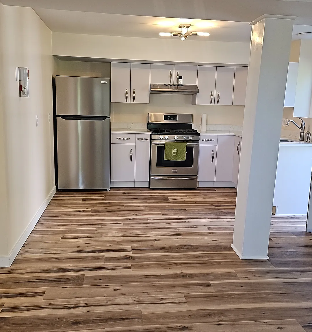 1 bed, 550 sqft, $1,525 — Photo 3