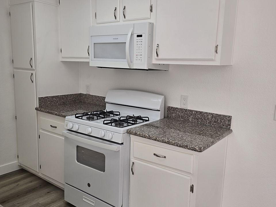 1st image of 9429 Van Nuys Blvd #119