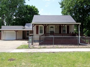 128 N Walnut St, Minonk, IL 61760