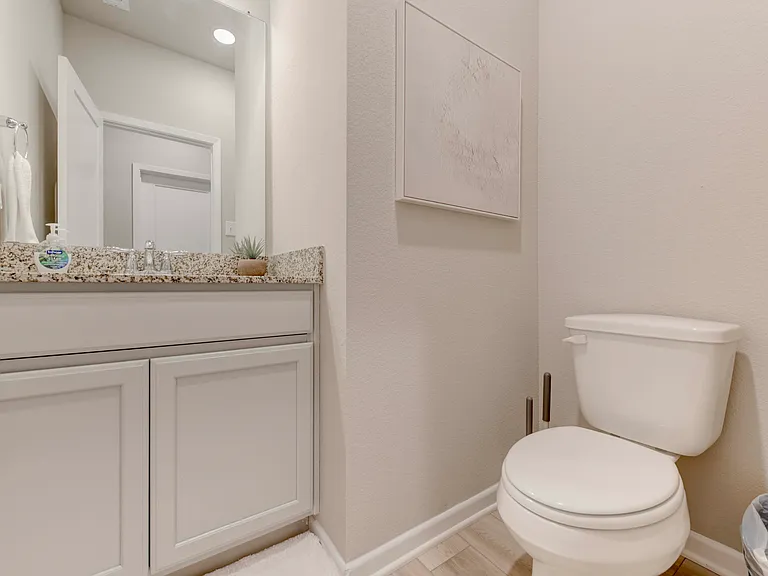 615 Winscott Ave — Photo 23