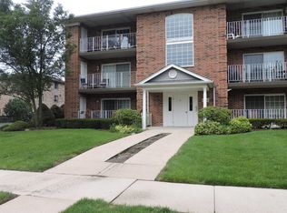 14764 Kenton Ave #A-3S, Midlothian, IL 60445