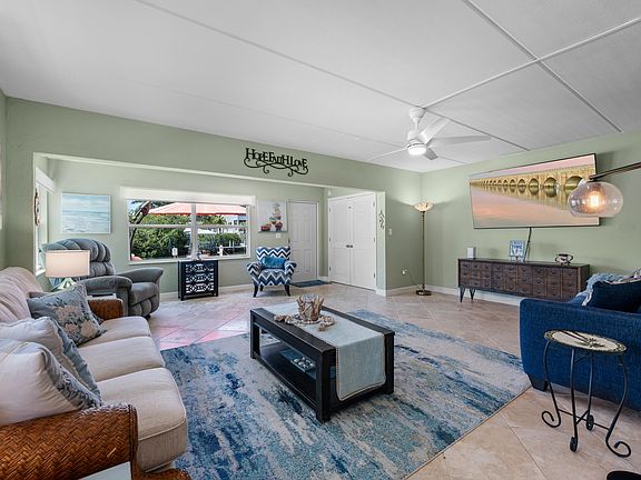 4th image of 591 Sombrero Beach Rd APT 1B