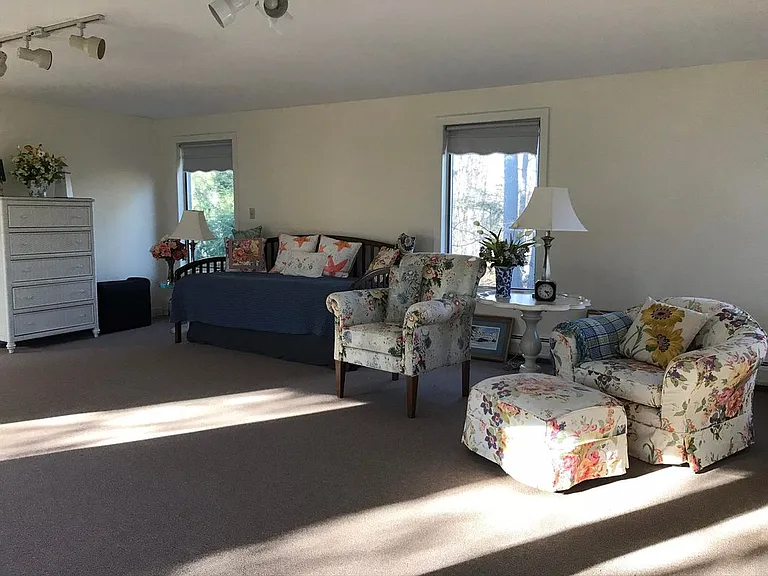 57 Walton Rd — Photo 15