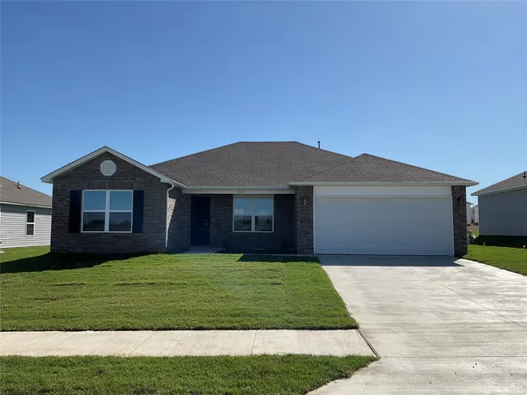 1105 W Abilene Rd, Claremore, OK 74019