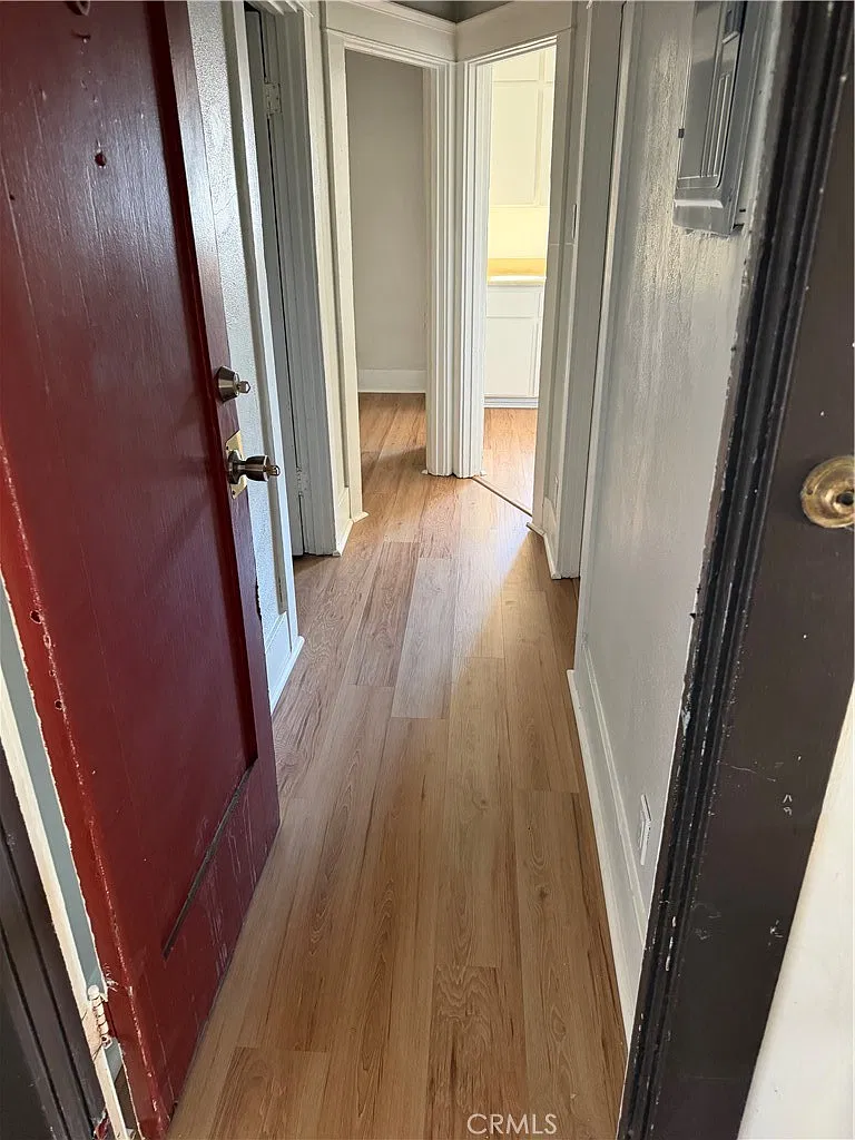 1 bed, 300 sqft, $1,800 — Photo 1