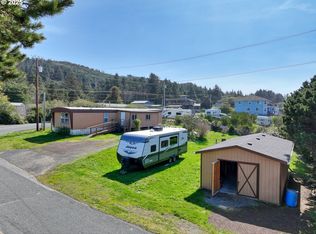 94608 Grange Rd, Gold Beach, OR 97444