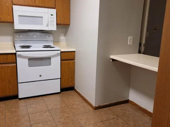 4200 Pembrook Rd, Youngstown, OH