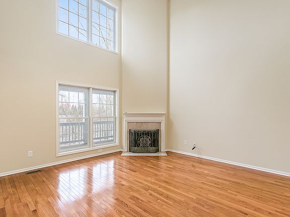 4th image of 1215 Sanctuary Pl