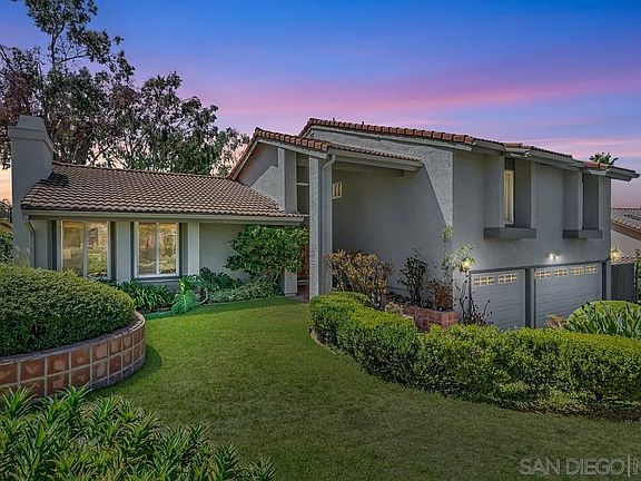 3rd image of 3429 Lomas Serenas Dr