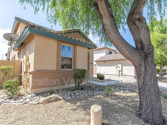 3rd image of 1701 W Flamingo Dr