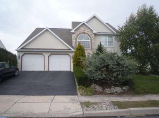 1202 Earl Rd, Leesport, PA 19533