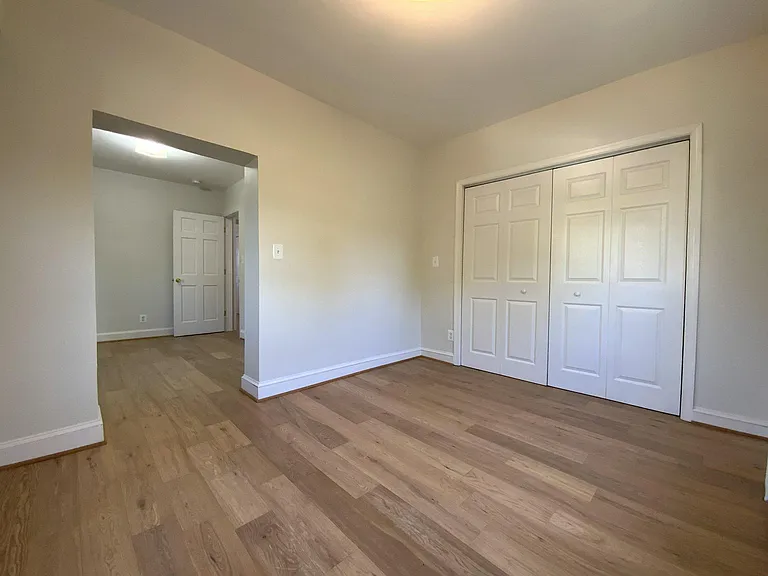 1772 E St NE — Photo 14