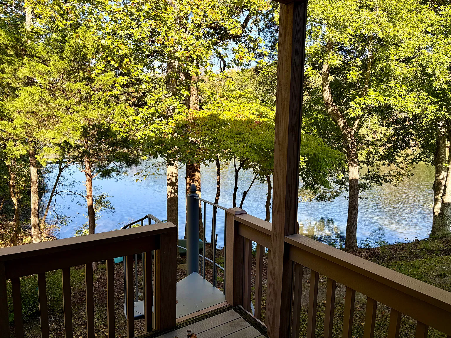 3 bed, 2.5 bath, 2200 sqft, $2,000 — Photo 3