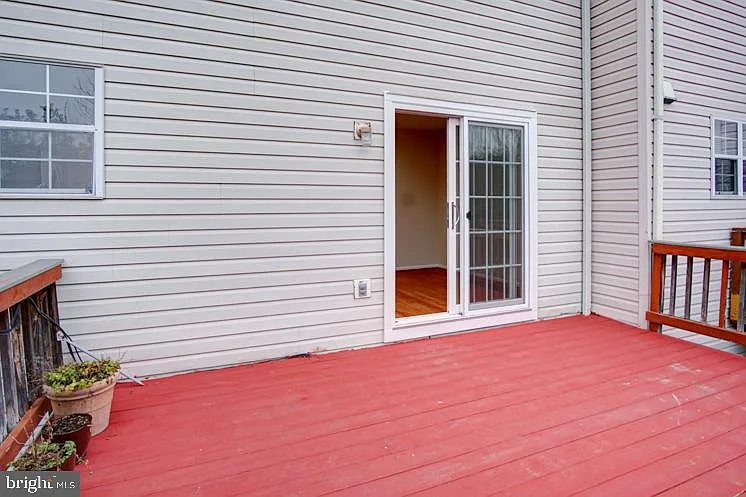 6912 Kerrywood Cir — Photo 17