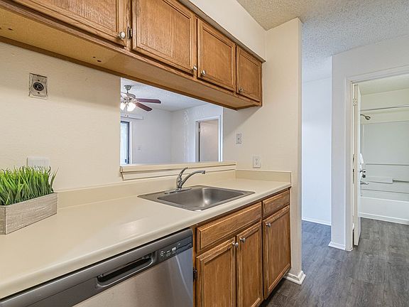 Keystone Apartments general photo