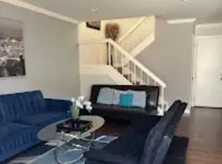 4362 Caliente St APT 6, Las Vegas, NV 89119
