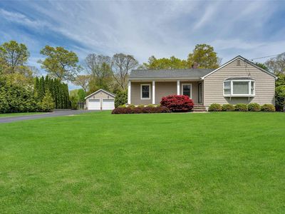 223 Larch Lane, Smithtown, NY, 11787