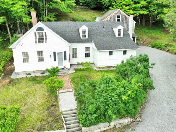 12 Pine Street, Peterborough, NH 03458