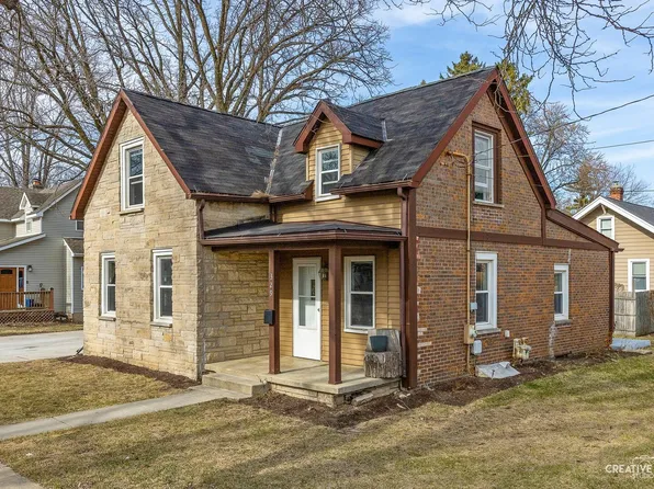 329 High St S, West Chicago, IL 60185