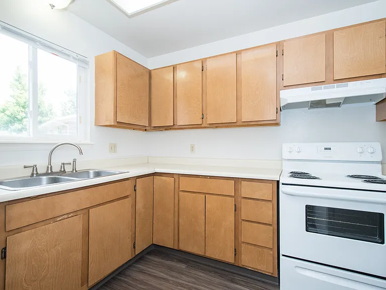 1720 Azalea Ct #1 — Photo 7