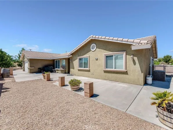 8924 Wilson Ranch Rd, Phelan, CA 92371